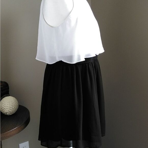 By & By Girls dress Sz 16.5 - Picture 5 of 11